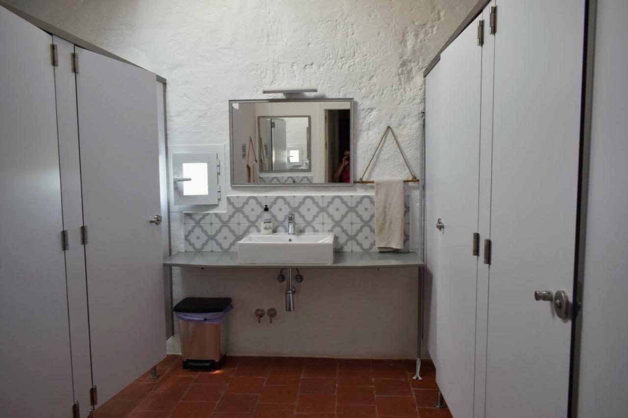 Refugi Biniati Vell Hostel Sant Lluis Ngoại thất bức ảnh