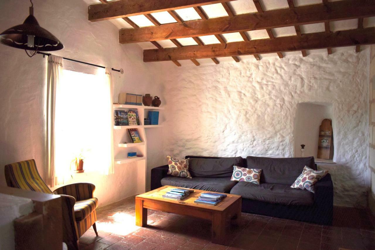 Refugi Biniati Vell Hostel Sant Lluis Ngoại thất bức ảnh