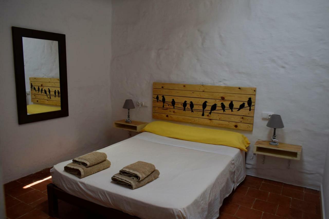 Refugi Biniati Vell Hostel Sant Lluis Ngoại thất bức ảnh